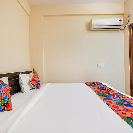 העיר בנגלור Fabhotel Crystal Suites מראה חיצוני תמונה