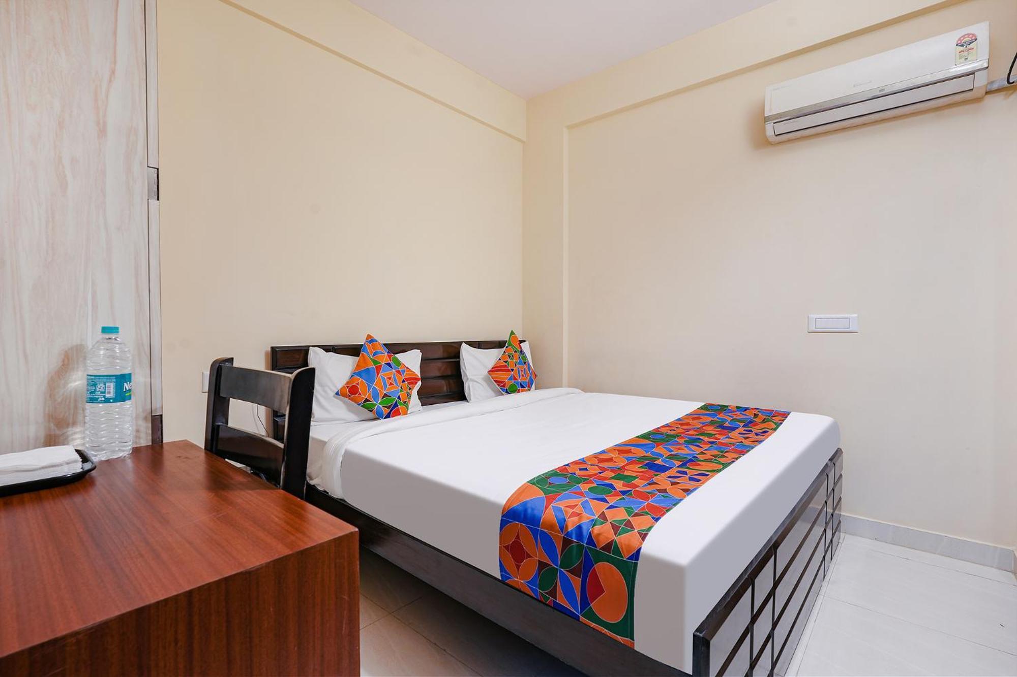 העיר בנגלור Fabhotel Crystal Suites מראה חיצוני תמונה
