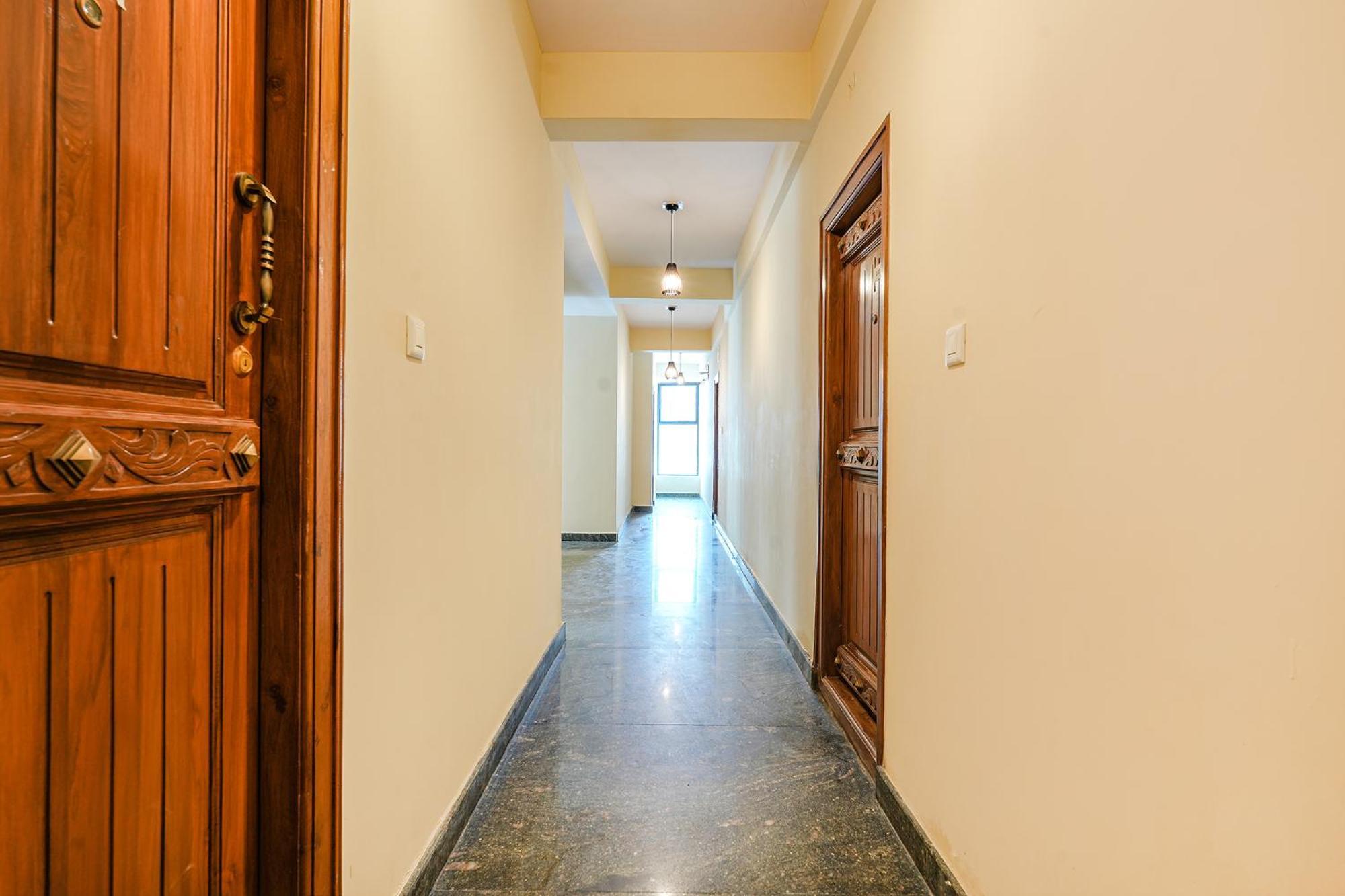 העיר בנגלור Fabhotel Crystal Suites מראה חיצוני תמונה