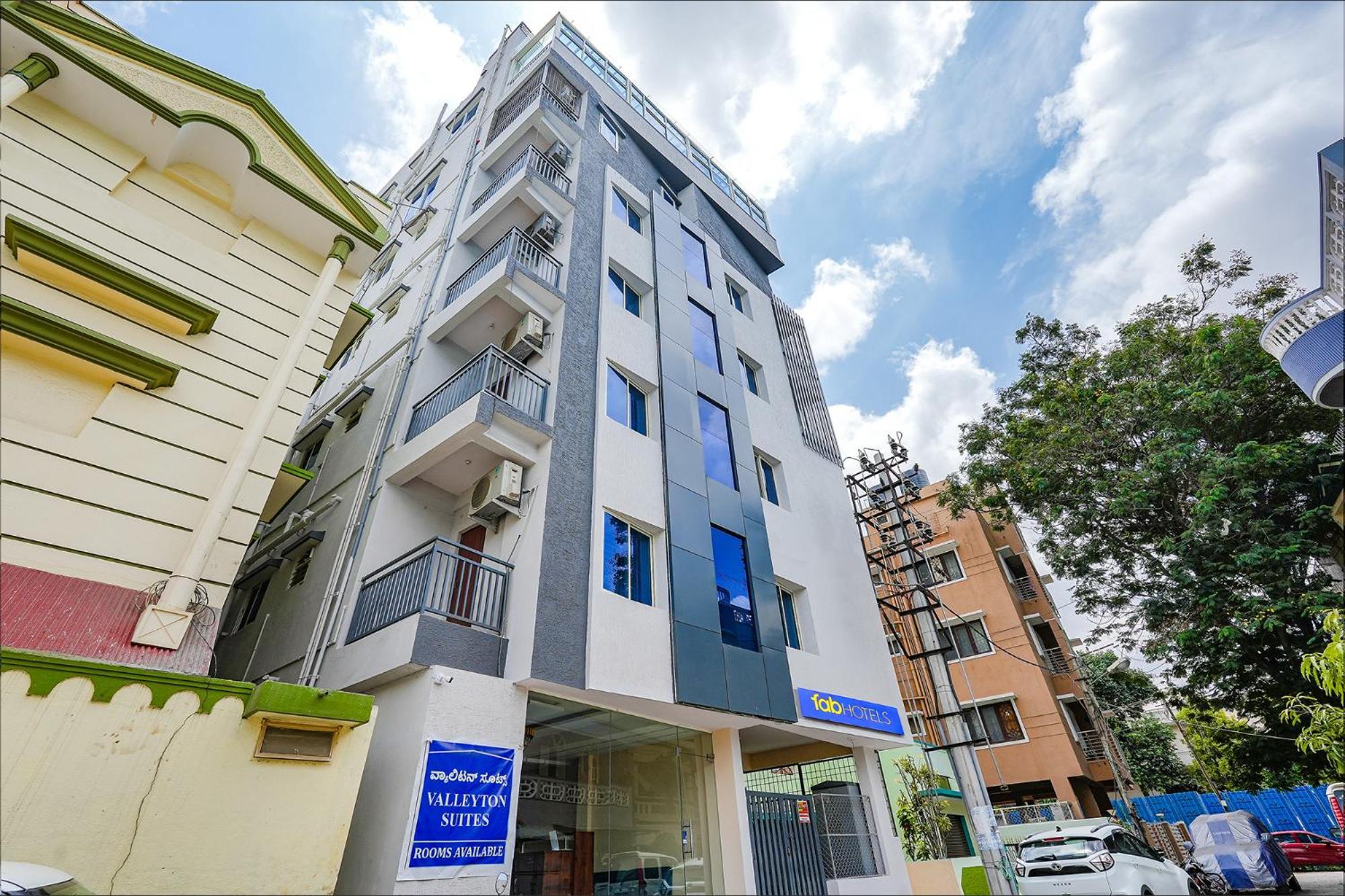 העיר בנגלור Fabhotel Crystal Suites מראה חיצוני תמונה